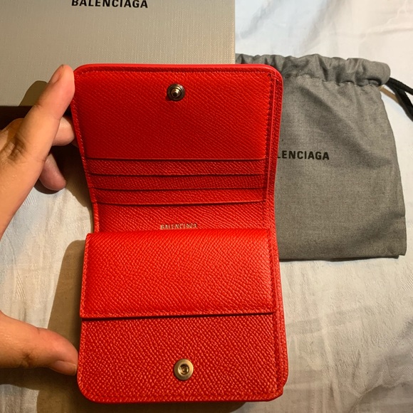 BNIB BALENCIAGA COMPACT WALLET - Picture 2 of 2